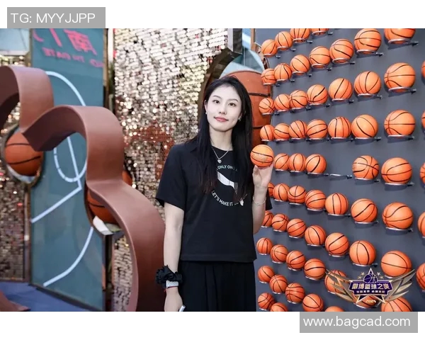 上海明星篮球赛盛况空前球星云集点燃激情篮球之夜